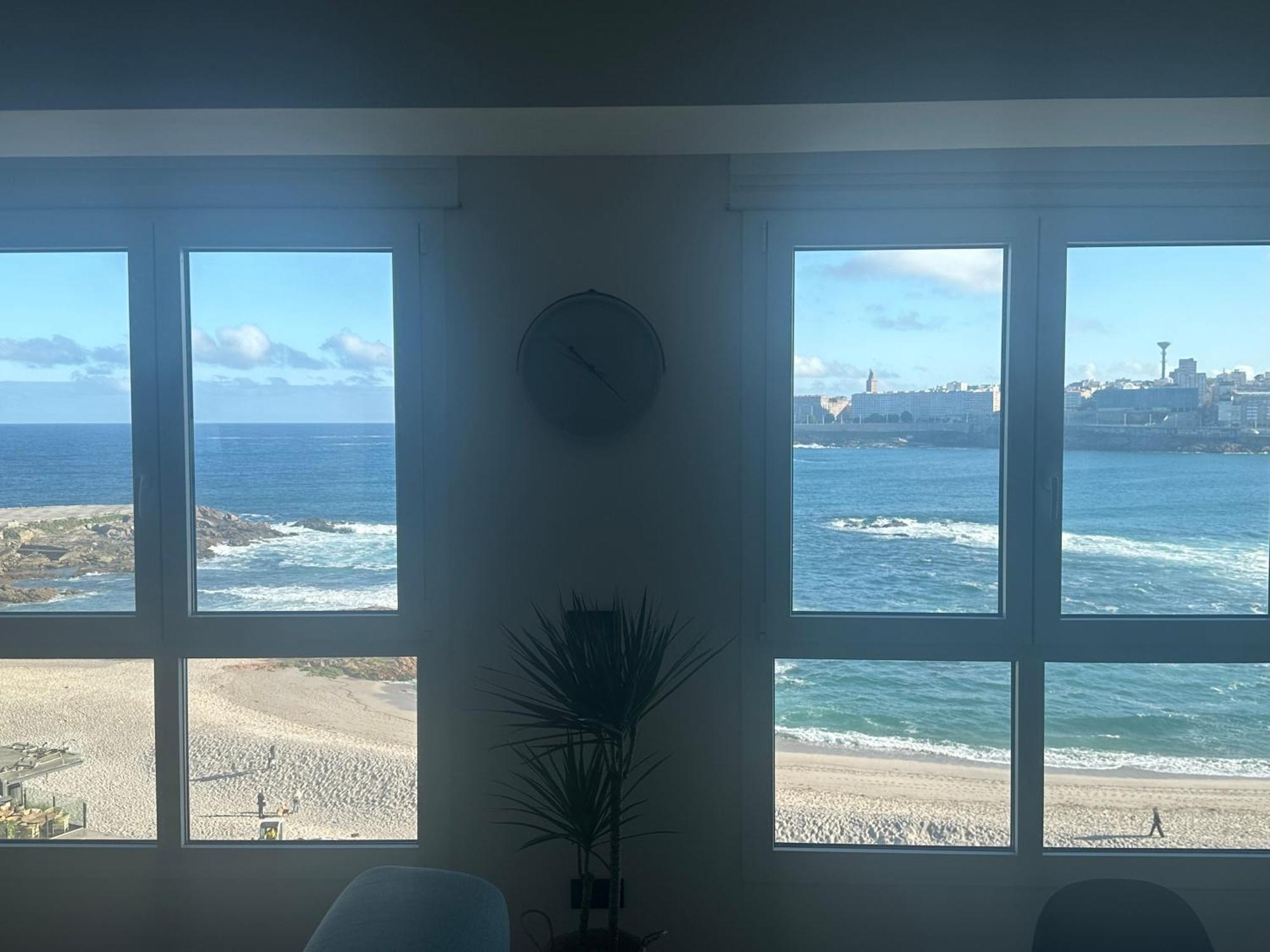 Piso Con Vistas A La Playa De Riazor Appartement A Coruña Buitenkant foto